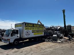 Best Attic Cleanout  in Lockhart, TX